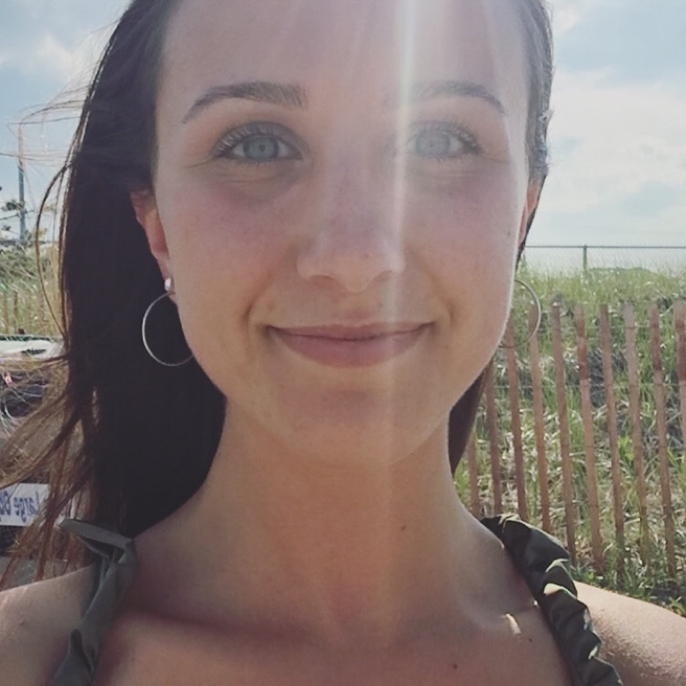 Meet your Posher, Lauren